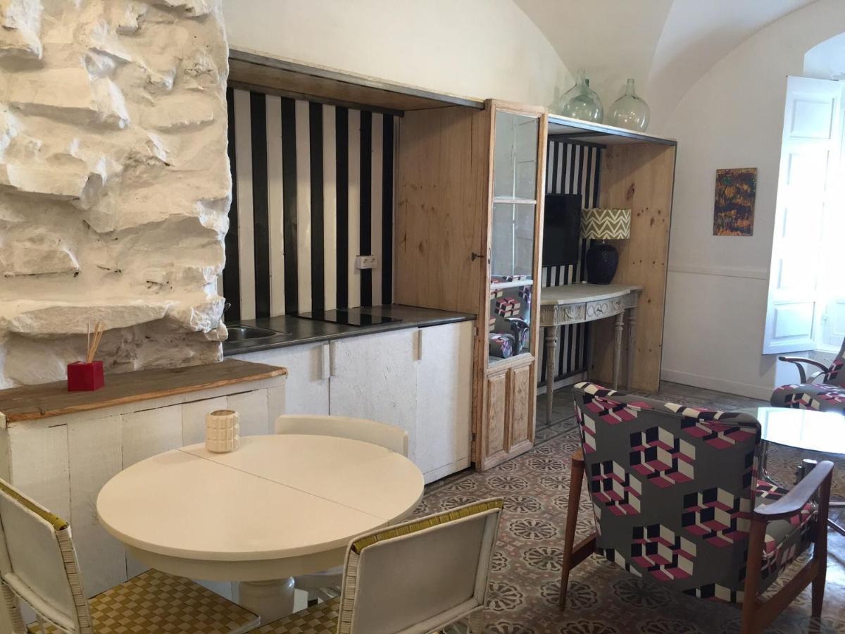 Apartamentos Tukasa Vintage Caces Eksteriør billede