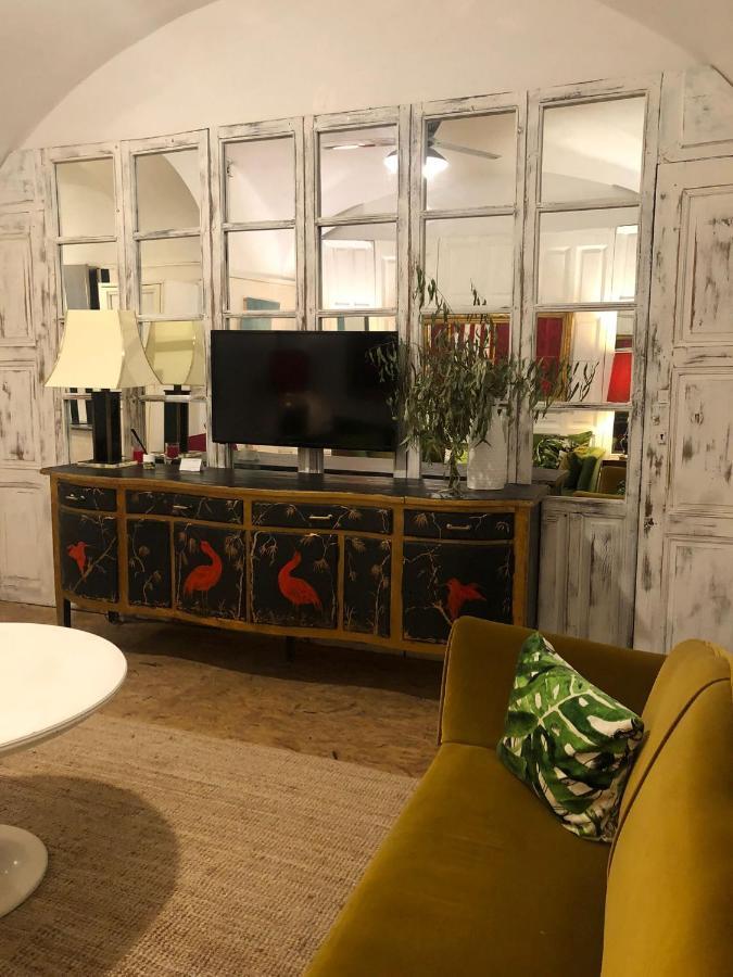 Apartamentos Tukasa Vintage Caces Eksteriør billede