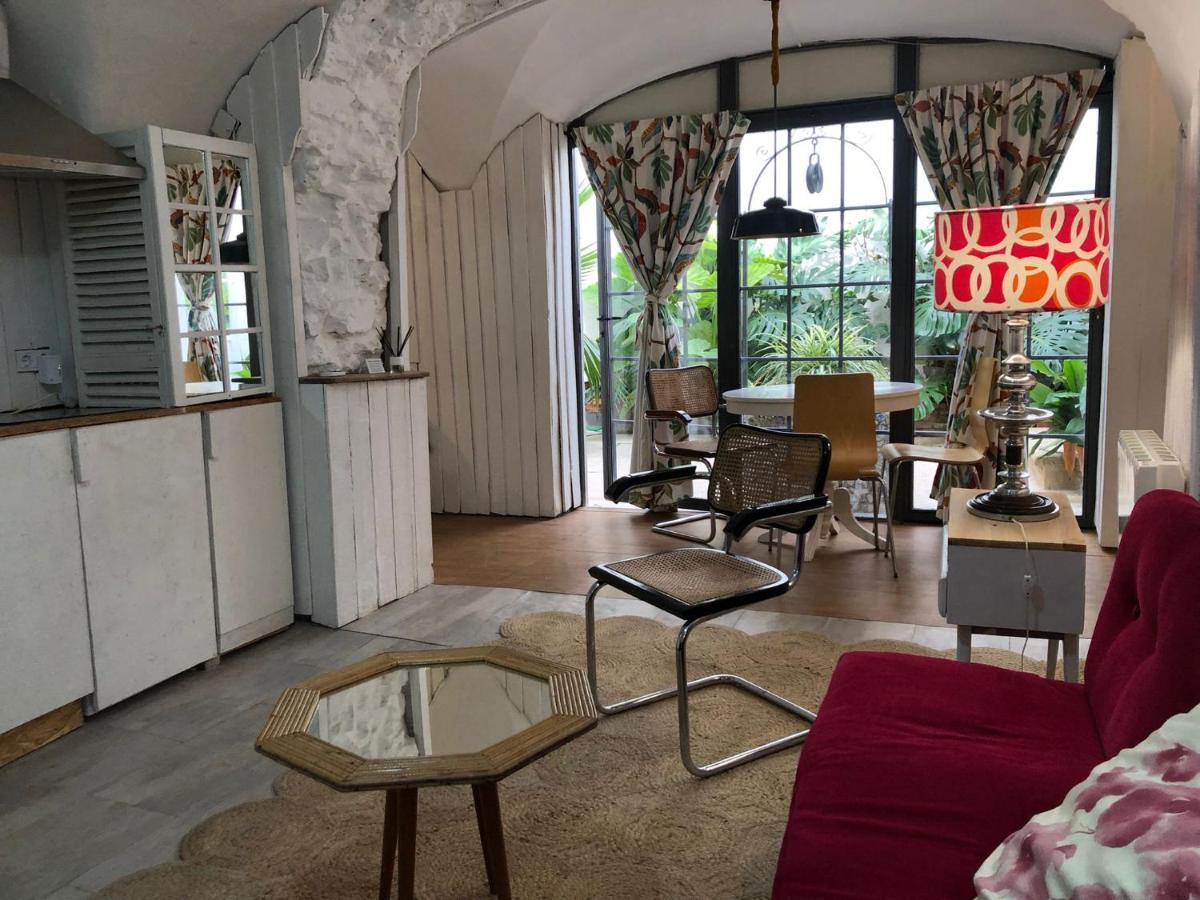 Apartamentos Tukasa Vintage Caces Eksteriør billede