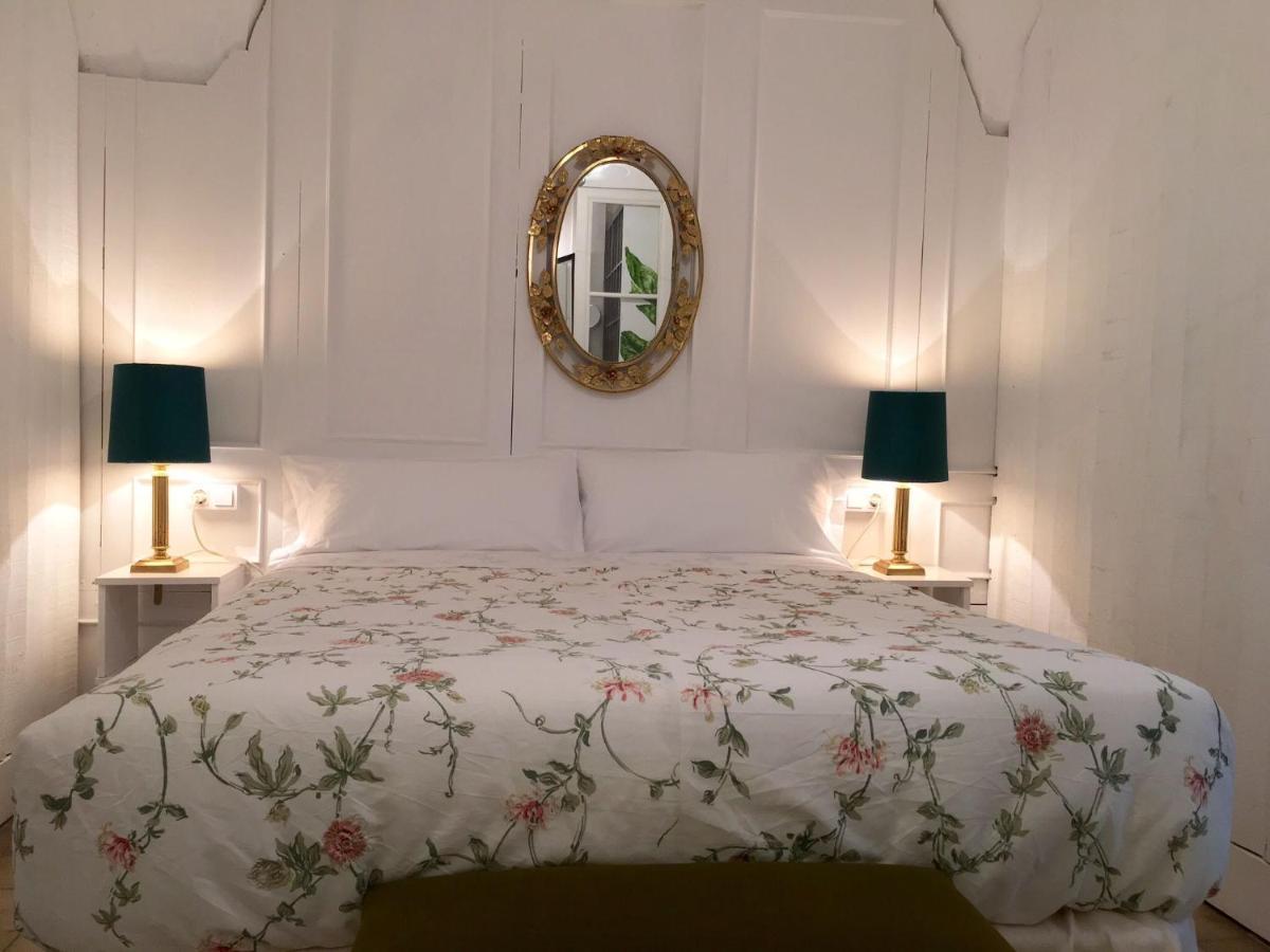 Apartamentos Tukasa Vintage Caces Eksteriør billede